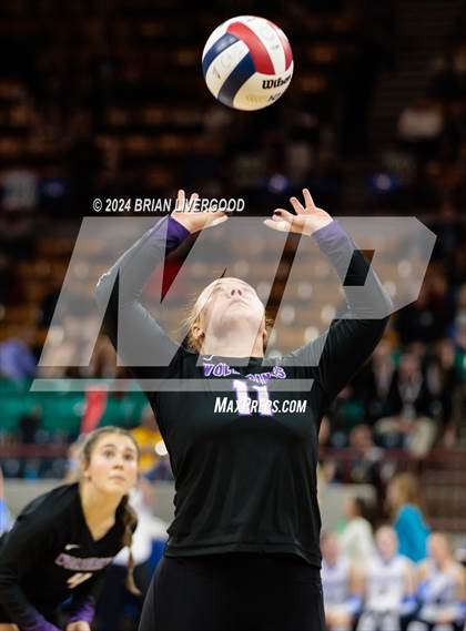 Thumbnail 2 in Dove Creek vs. Cheraw (CHSAA 1A Round 1) photogallery.