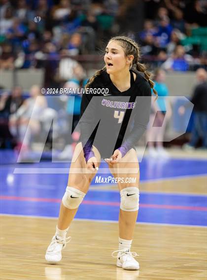 Thumbnail 3 in Dove Creek vs. Cheraw (CHSAA 1A Round 1) photogallery.