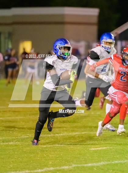 Thumbnail 1 in Norview @ Grassfield photogallery.