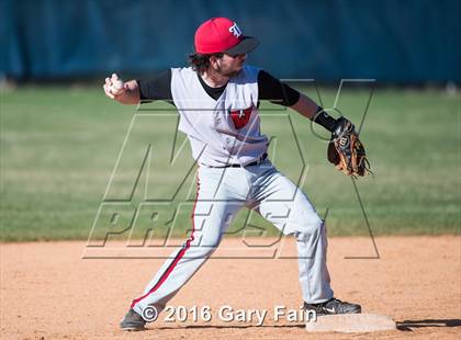 Thumbnail 1 in Whitwell @ Soddy Daisy photogallery.