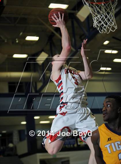 Thumbnail 1 in Madison County @ Bob Jones photogallery.