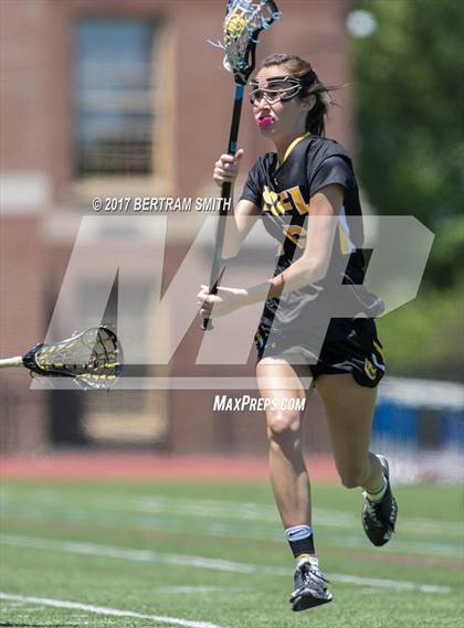 Thumbnail 2 in Lake Shore vs. Honeoye Falls-Lima (NYSPHSAA Class C Regional) photogallery.