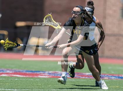 Thumbnail 2 in Lake Shore vs. Honeoye Falls-Lima (NYSPHSAA Class C Regional) photogallery.