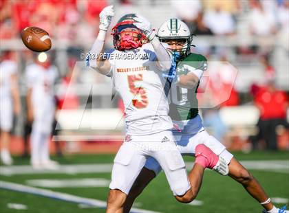 Thumbnail 3 in Bergen Catholic @ Delbarton photogallery.