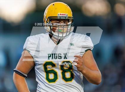 Thumbnail 3 in Pius X @ Skutt Catholic photogallery.