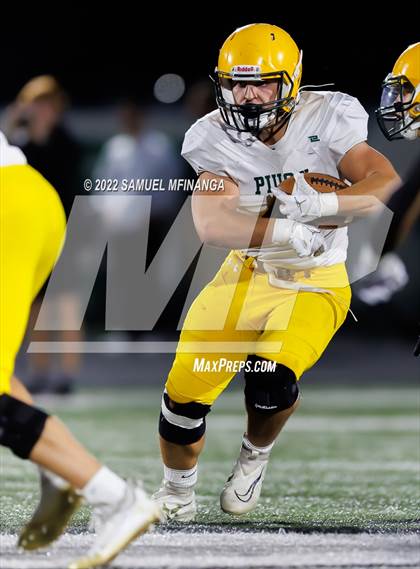 Thumbnail 1 in Pius X @ Skutt Catholic photogallery.