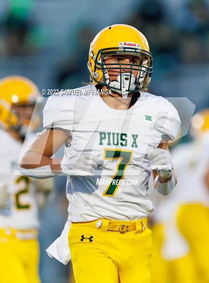 Thumbnail 1 in Pius X @ Skutt Catholic photogallery.