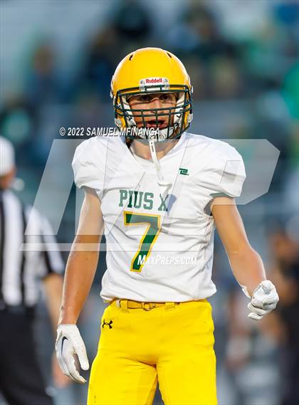 Thumbnail 1 in Pius X @ Skutt Catholic photogallery.