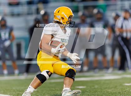 Thumbnail 2 in Pius X @ Skutt Catholic photogallery.