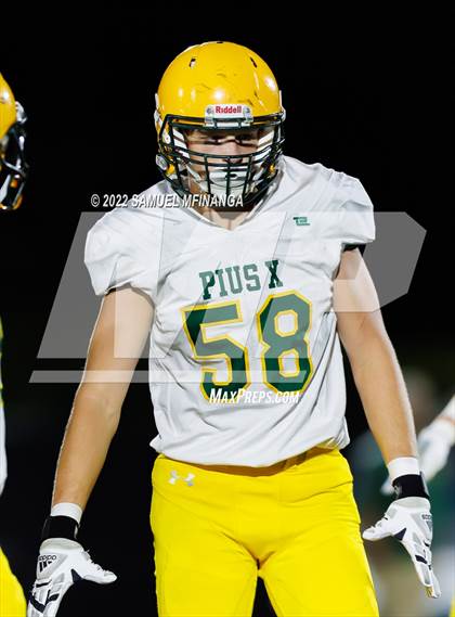 Thumbnail 2 in Pius X @ Skutt Catholic photogallery.