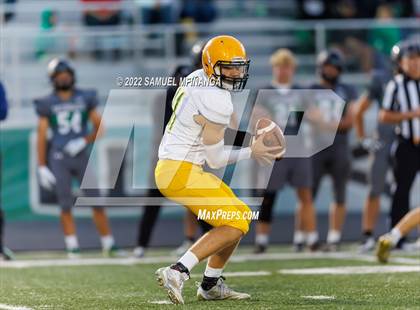 Thumbnail 2 in Pius X @ Skutt Catholic photogallery.