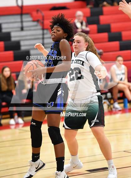 Thumbnail 1 in Cedar Creek vs Hammonton (Ocean City Shootout) photogallery.