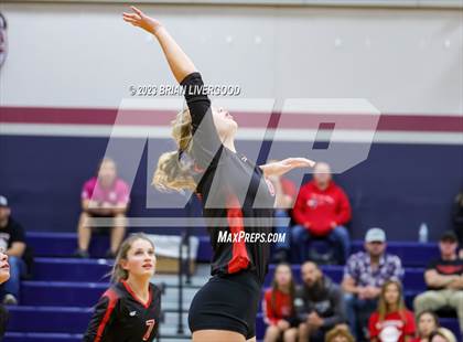 Thumbnail 2 in Elizabeth @ Sand Creek photogallery.