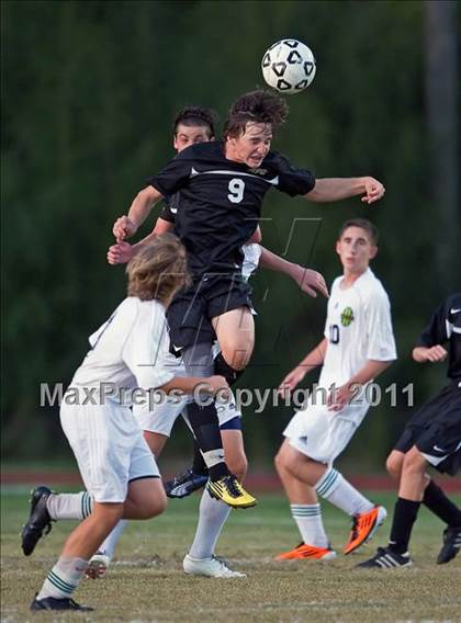Thumbnail 3 in Shorecrest Prep vs SPC photogallery.