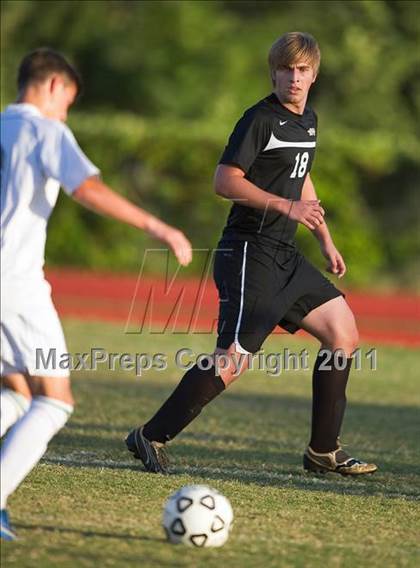 Thumbnail 2 in Shorecrest Prep vs SPC photogallery.