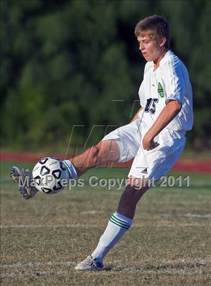 Thumbnail 3 in Shorecrest Prep vs SPC photogallery.
