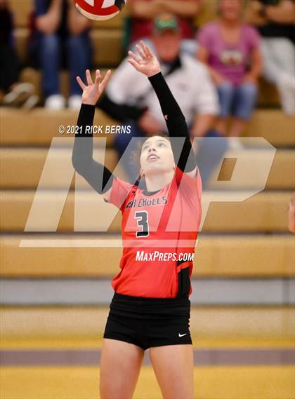 Thumbnail 1 in Oak Ridge vs. Cypress Ranch photogallery.