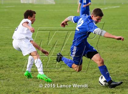Thumbnail 2 in Arapahoe vs. Rampart (CHSAA 5A Second Round) photogallery.
