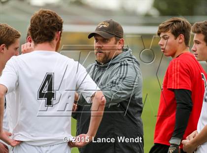 Thumbnail 3 in Arapahoe vs. Rampart (CHSAA 5A Second Round) photogallery.