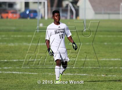 Thumbnail 2 in Arapahoe vs. Rampart (CHSAA 5A Second Round) photogallery.