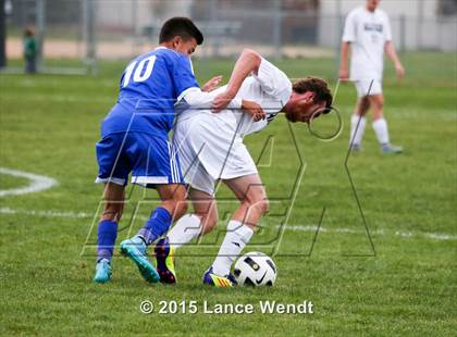 Thumbnail 1 in Arapahoe vs. Rampart (CHSAA 5A Second Round) photogallery.