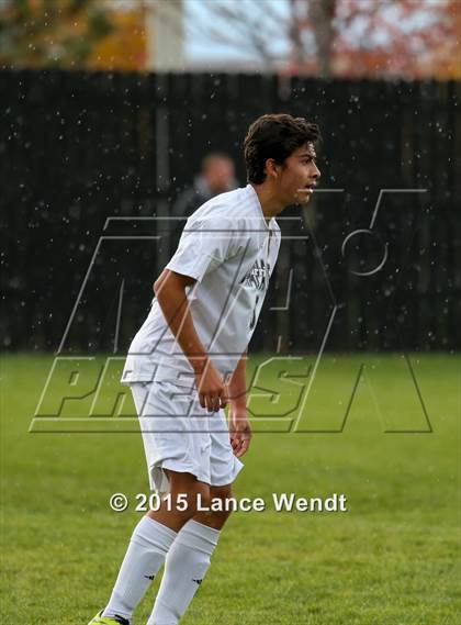 Thumbnail 2 in Arapahoe vs. Rampart (CHSAA 5A Second Round) photogallery.