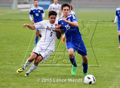 Thumbnail 2 in Arapahoe vs. Rampart (CHSAA 5A Second Round) photogallery.