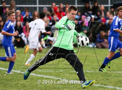Thumbnail 2 in Arapahoe vs. Rampart (CHSAA 5A Second Round) photogallery.