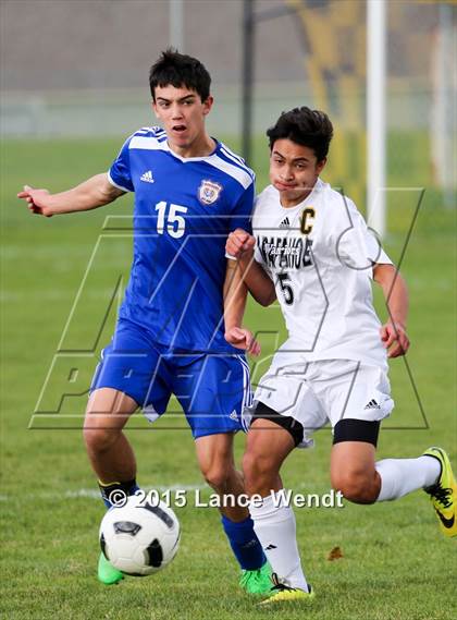 Thumbnail 2 in Arapahoe vs. Rampart (CHSAA 5A Second Round) photogallery.