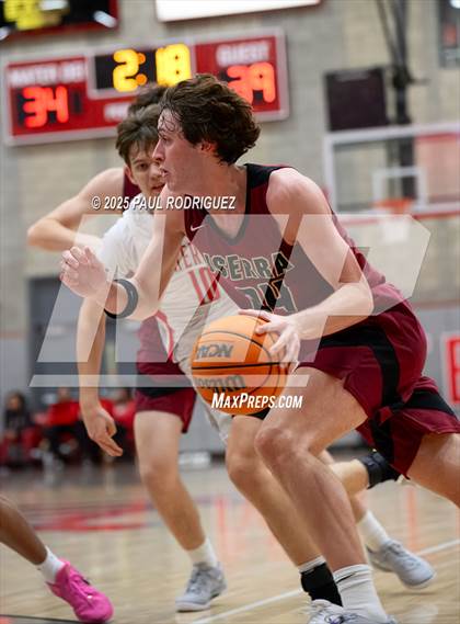 Thumbnail 3 in JSerra Catholic @ Mater Dei photogallery.