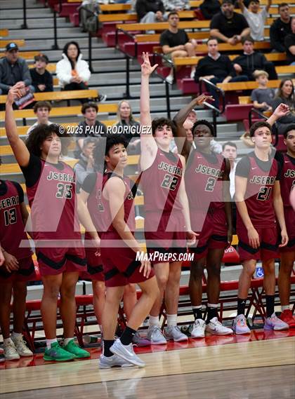 Thumbnail 1 in JSerra Catholic @ Mater Dei photogallery.