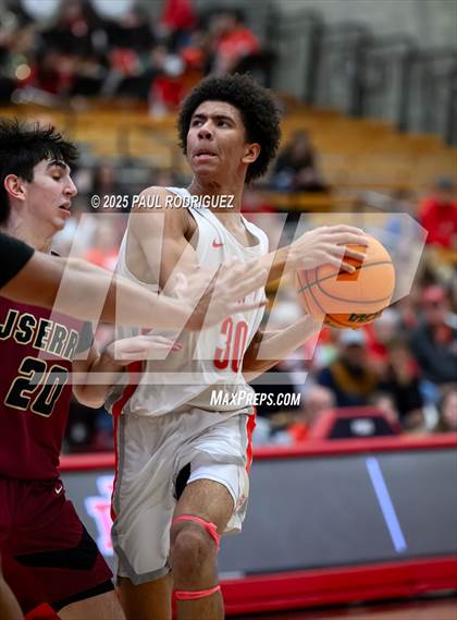 Thumbnail 2 in JSerra Catholic @ Mater Dei photogallery.