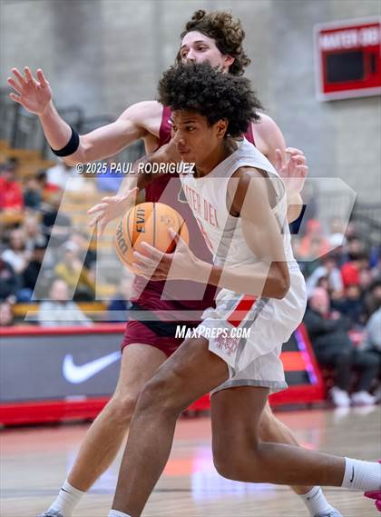 Thumbnail 2 in JSerra Catholic @ Mater Dei photogallery.