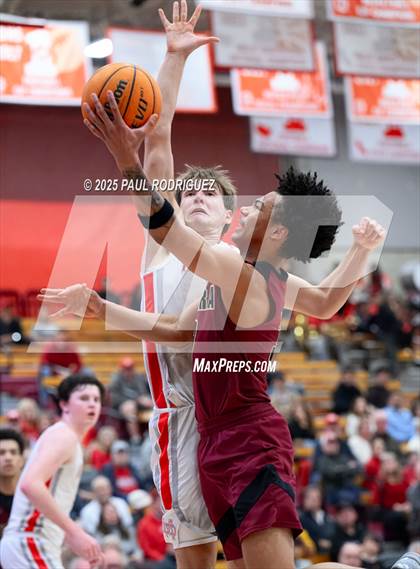 Thumbnail 1 in JSerra Catholic @ Mater Dei photogallery.