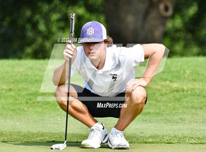 Thumbnail 2 in UIL 5A Championship photogallery.