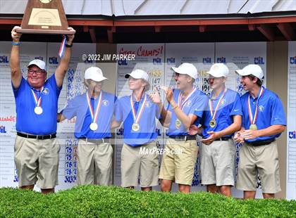 Thumbnail 2 in UIL 5A Championship photogallery.