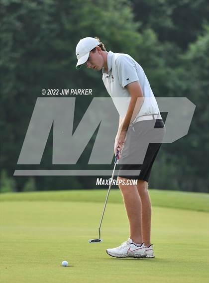 Thumbnail 2 in UIL 5A Championship photogallery.