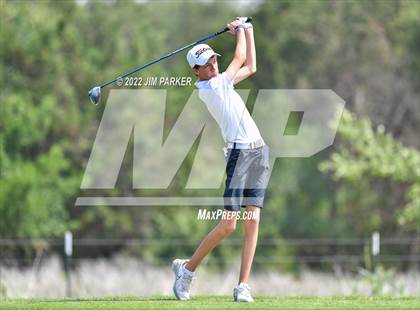 Thumbnail 1 in UIL 5A Championship photogallery.