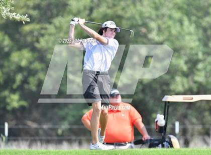 Thumbnail 1 in UIL 5A Championship photogallery.