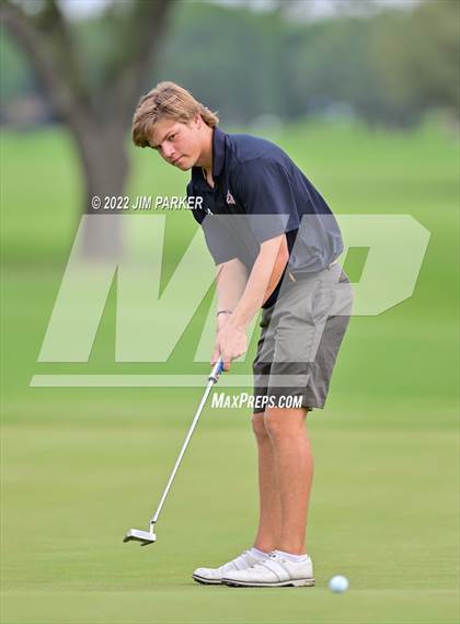 Thumbnail 3 in UIL 5A Championship photogallery.
