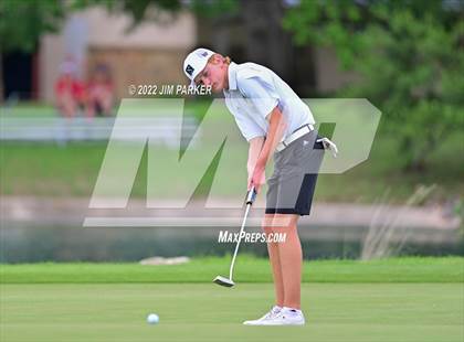 Thumbnail 1 in UIL 5A Championship photogallery.