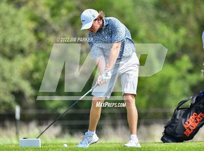 Thumbnail 1 in UIL 5A Championship photogallery.