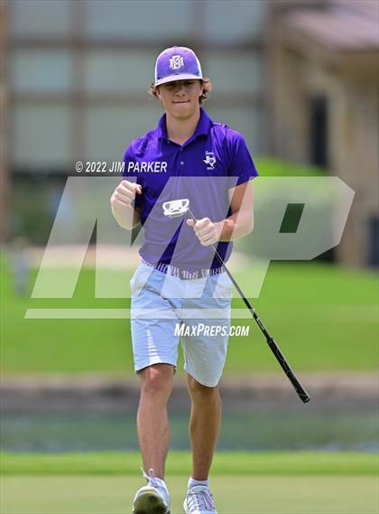 Thumbnail 3 in UIL 5A Championship photogallery.