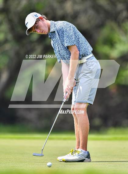 Thumbnail 2 in UIL 5A Championship photogallery.