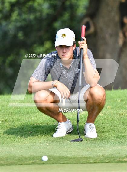 Thumbnail 3 in UIL 5A Championship photogallery.