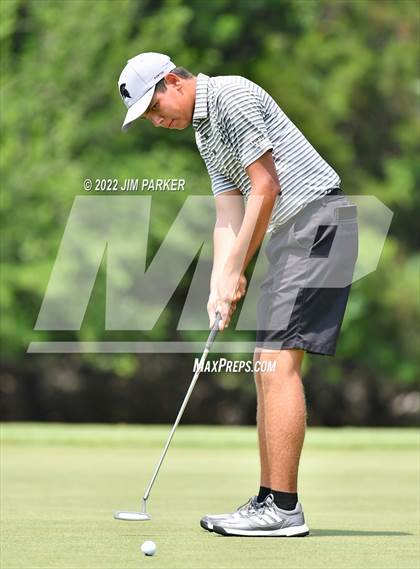 Thumbnail 2 in UIL 5A Championship photogallery.