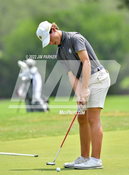 Thumbnail 3 in UIL 5A Championship photogallery.