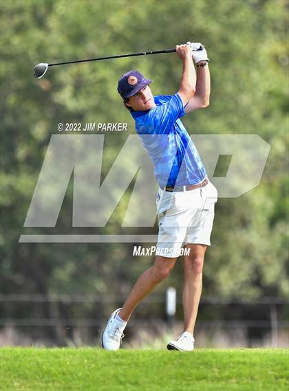 Thumbnail 1 in UIL 5A Championship photogallery.