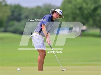 Thumbnail 3 in UIL 5A Championship photogallery.