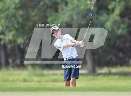 Thumbnail 1 in UIL 5A Championship photogallery.